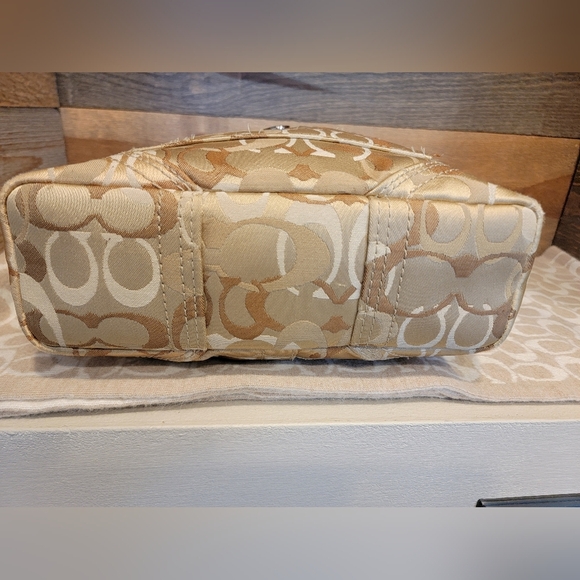 Coach Y2K Signature Woven Folding Top Chelsea Hobo Bag - Picture 9 of 9